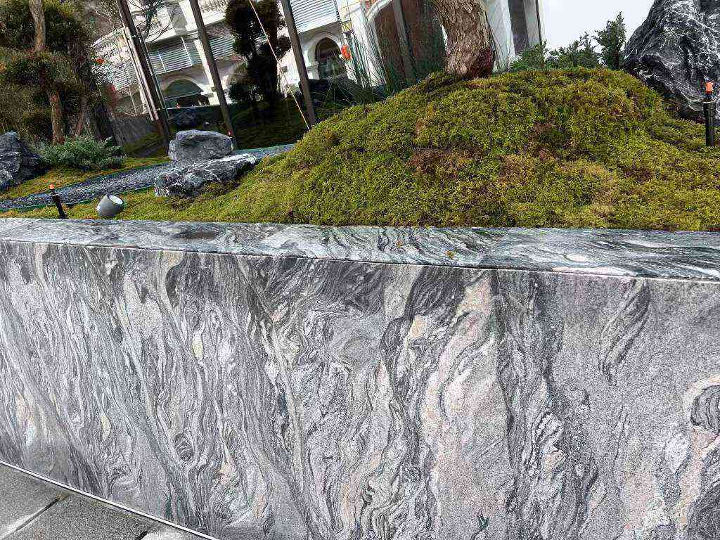 China Juparana Grey Granite Coping Stone and Enclosure Slabs in Polished Finish